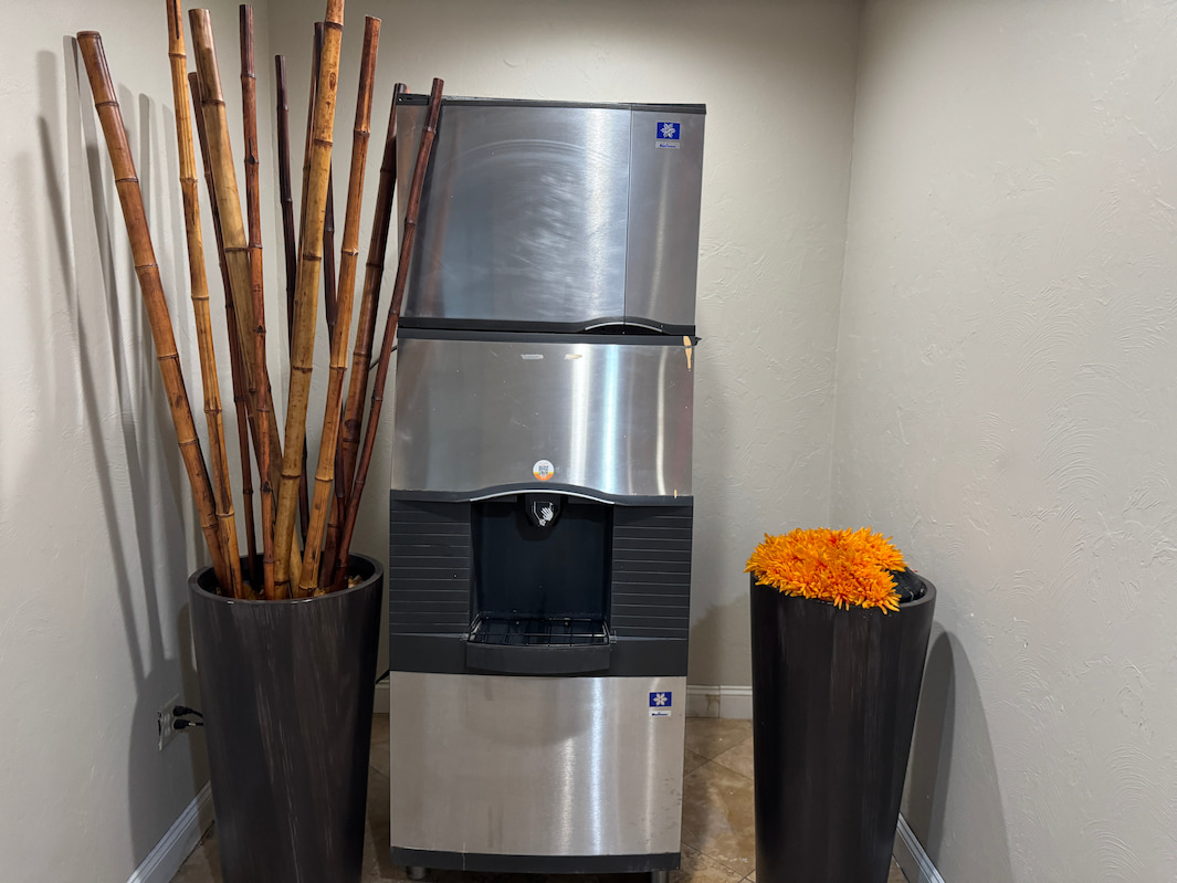 Ice machine at Quality Inn & Suites McAlester on Hwy 69